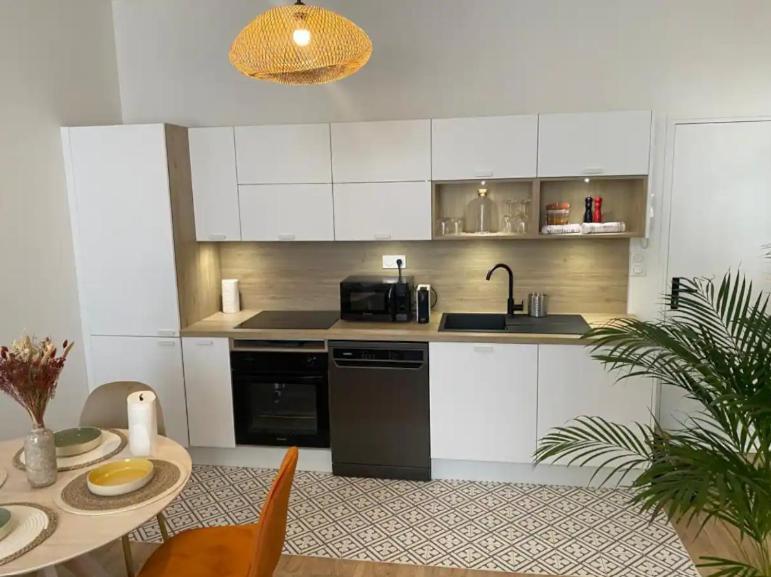 {La Petite Casa De Cezar} * Centre Ville Marseille * Clim Dış mekan fotoğraf